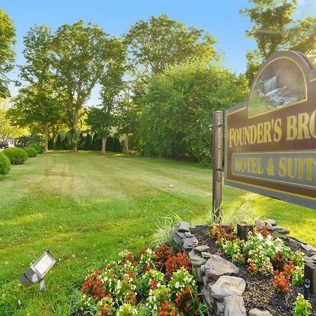 Founder'S Brook Motel And Suites Portsmouth Exterior foto