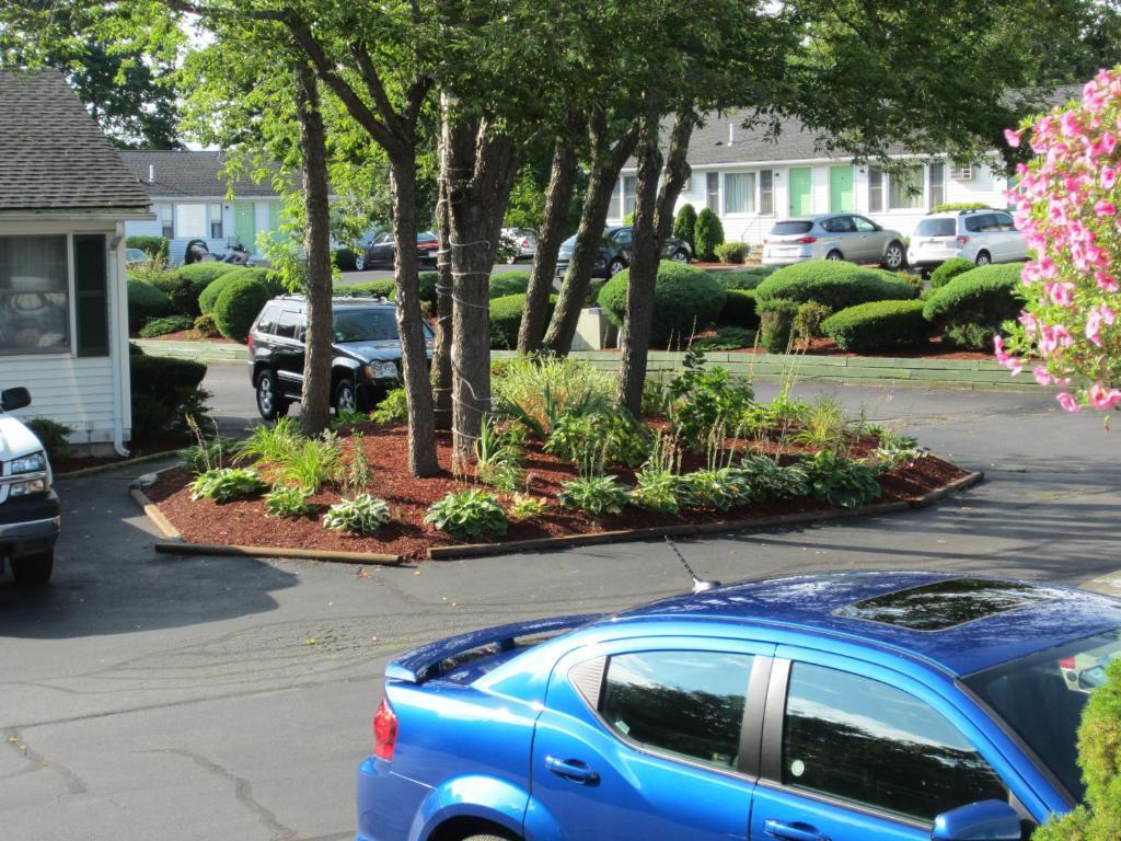 Founder'S Brook Motel And Suites Portsmouth Exterior foto